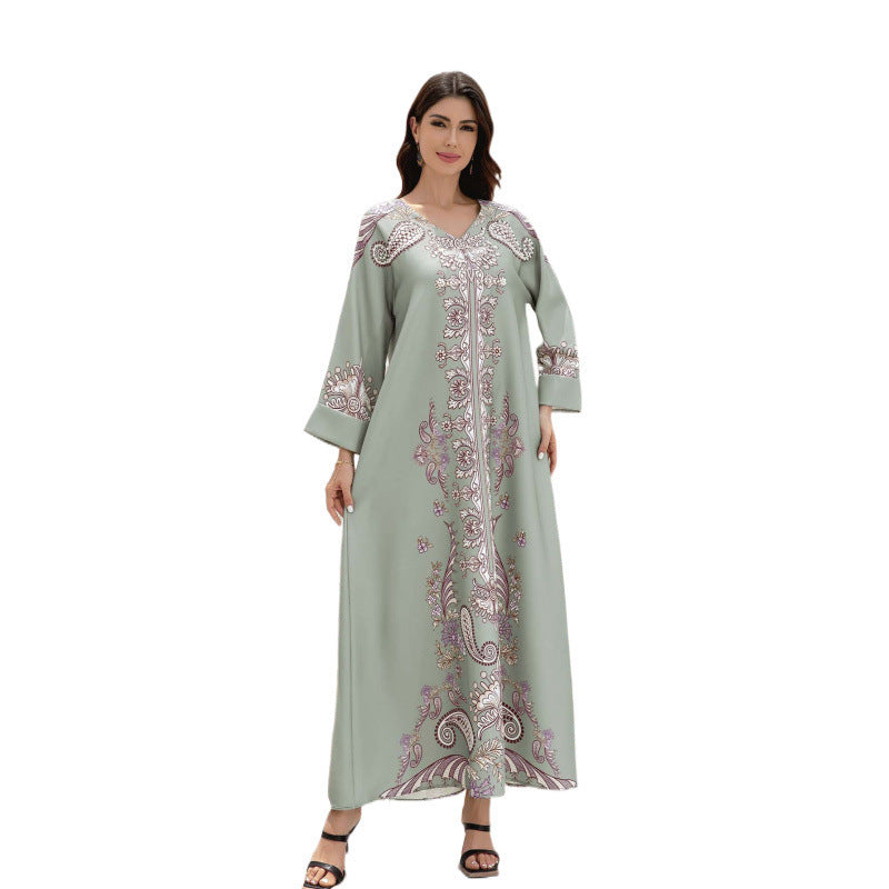 Muslim Women's Wear Robe Printing Hot Bead V-neck Turned Cuff Dress