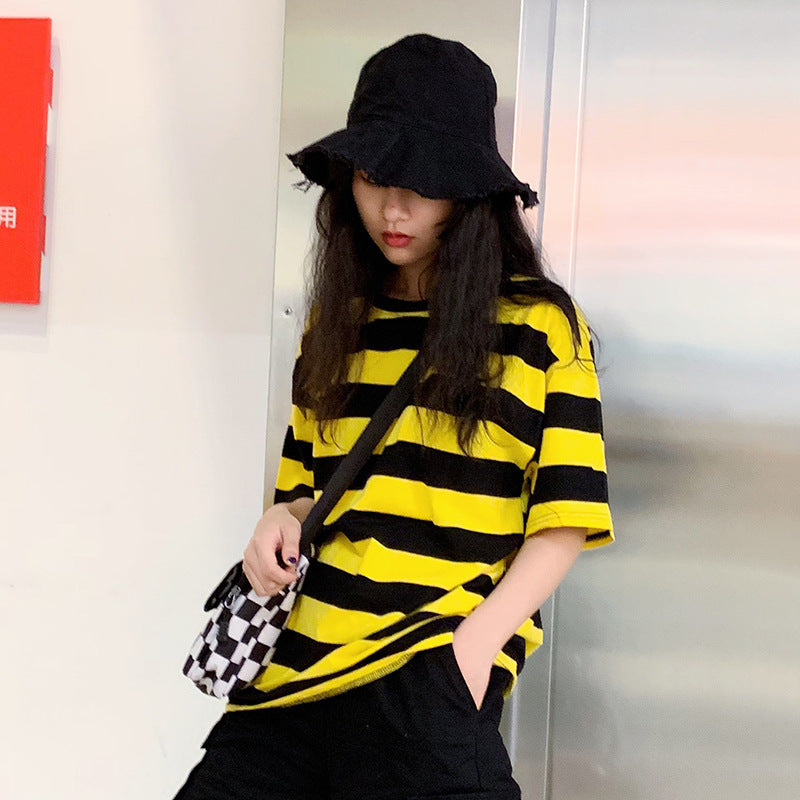 Cool Girls Wear Striped Short Sleeve T-Shirts