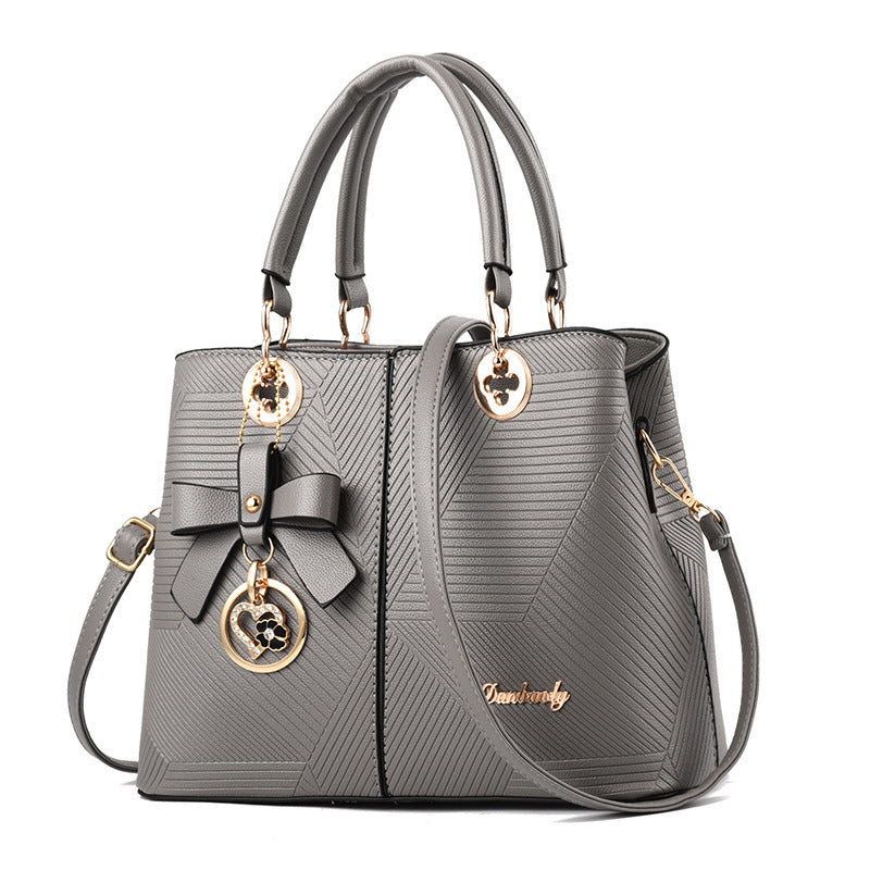 Retro fashion handbag