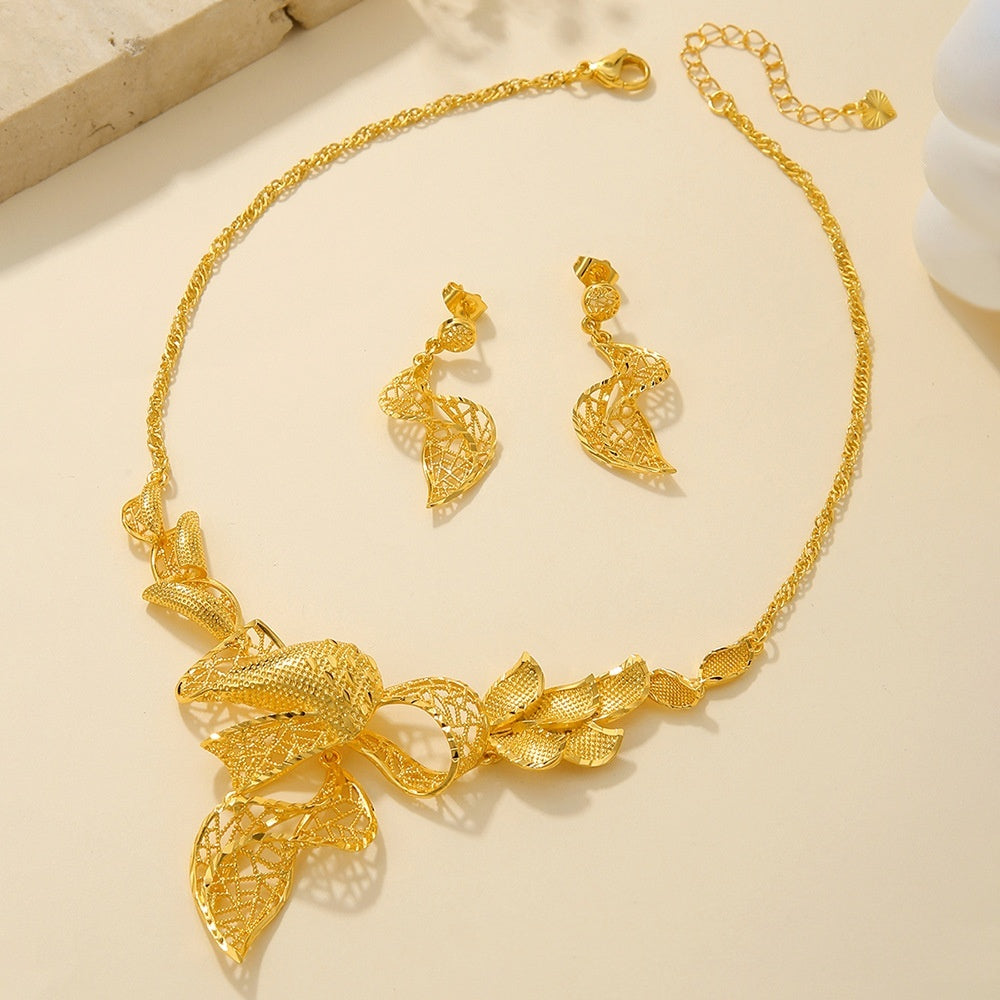 Bridal Necklace Earrings Hollow Carved Jewelry