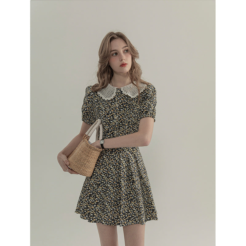 Bubble Sleeved Floral Short Sleeved Top For Women