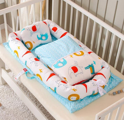 Foldable Portable Crib for Newborns | Bassinet Travel Bed with Anti-Pressure Mattress