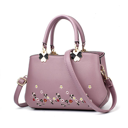 Fashion Embroidered One-shoulder Handbag