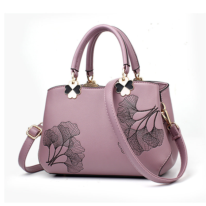 Fashion Embroidered One-shoulder Handbag