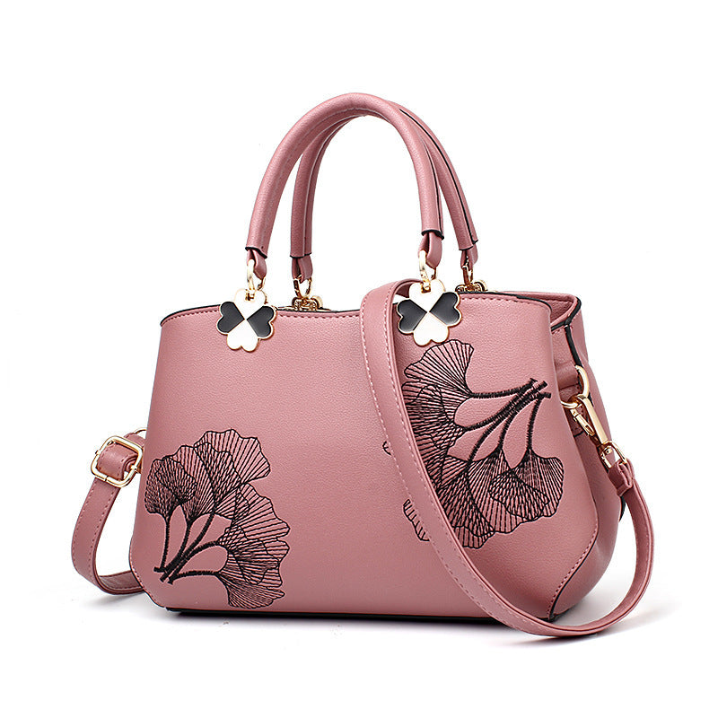 Fashion Embroidered One-shoulder Handbag