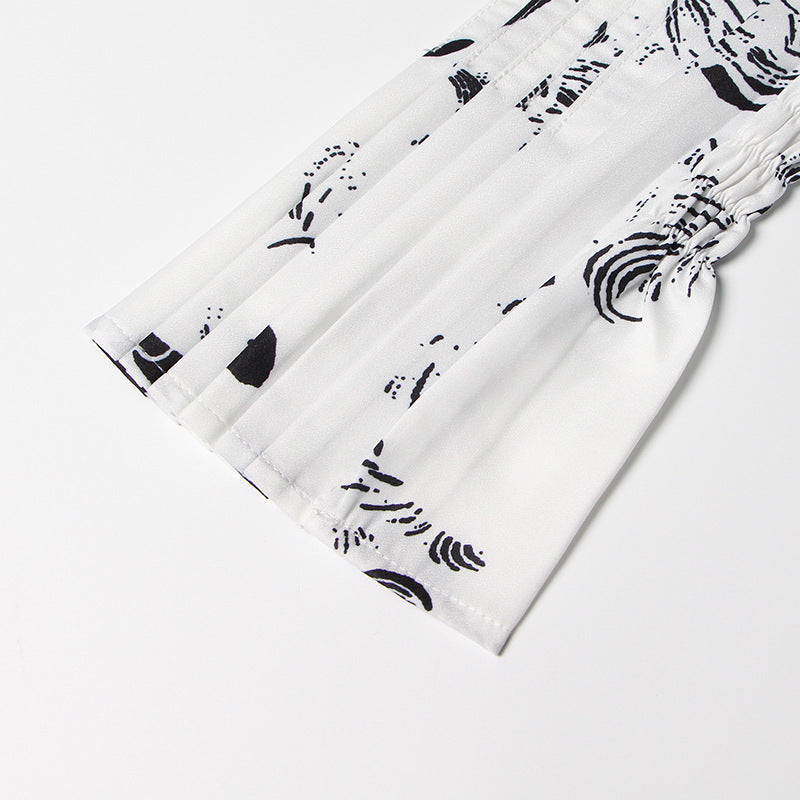 Trumpet Long Sleeves Slimming Mid-Length Blouse Trumpet long sleeves slimming mid-length blouse