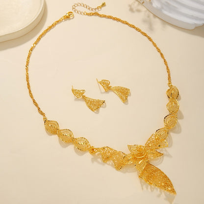 Bridal Necklace Earrings Hollow Carved Jewelry