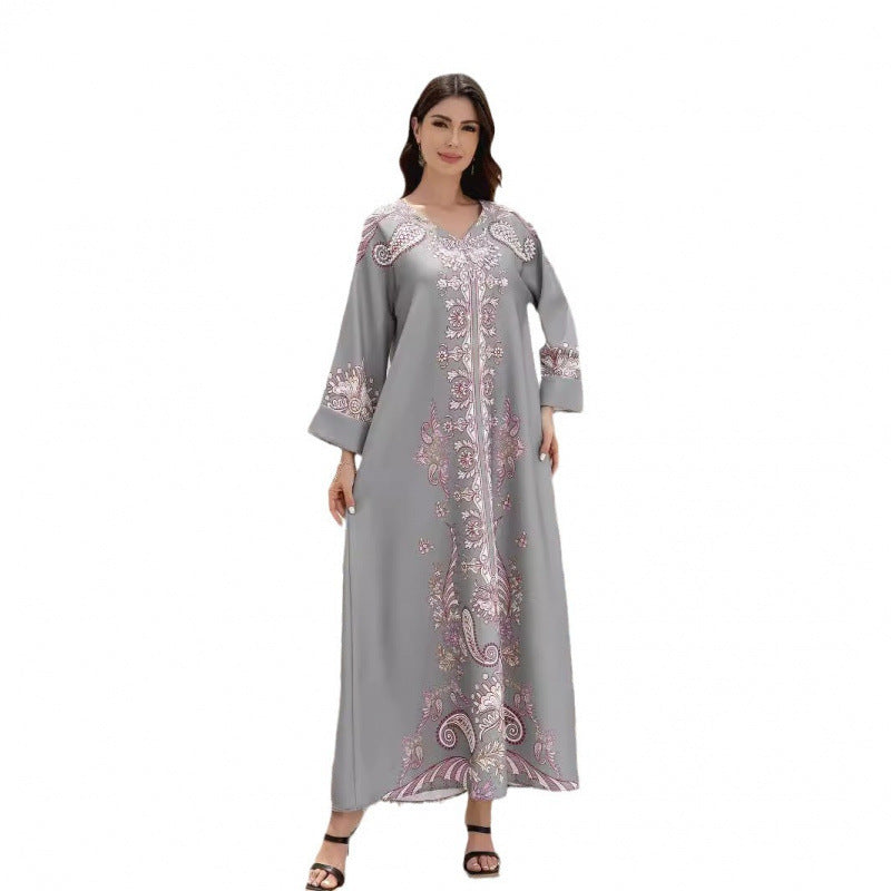 Muslim Women's Wear Robe Printing Hot Bead V-neck Turned Cuff Dress