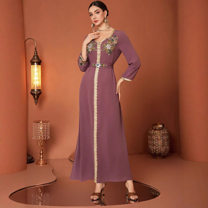 Middle East Muslim Fashionable Elegant New Embroidered Musilin Robe