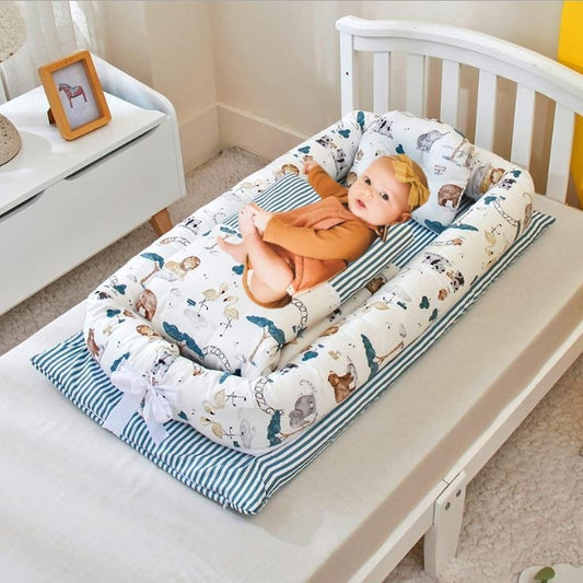 Foldable Portable Crib for Newborns | Bassinet Travel Bed with Anti-Pressure Mattress