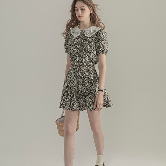 Bubble Sleeved Floral Short Sleeved Top For Women