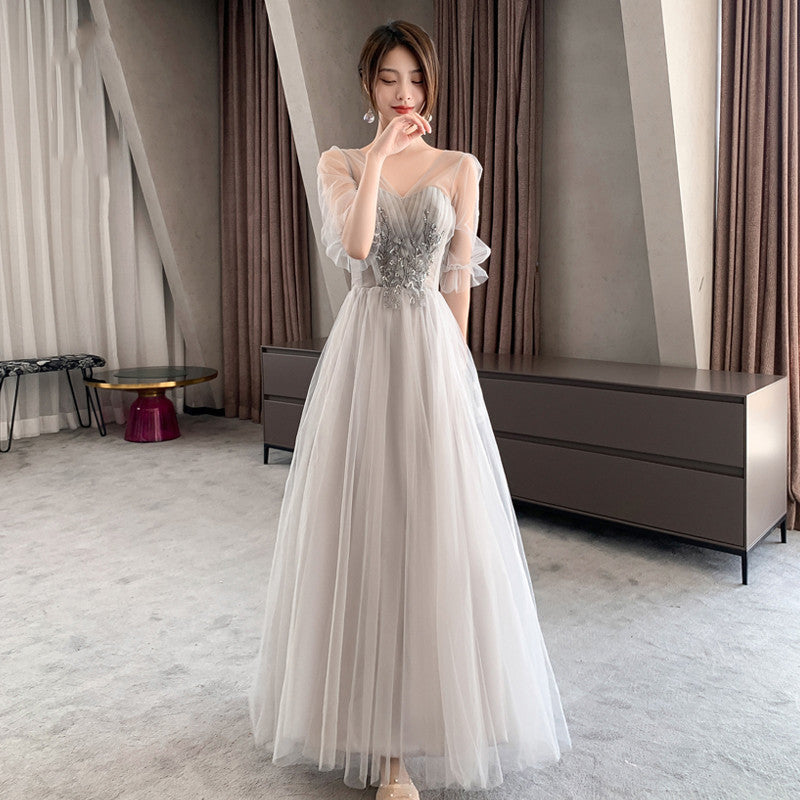 Champagne Bridesmaid Dresses Appear Slim To The Small Crowd