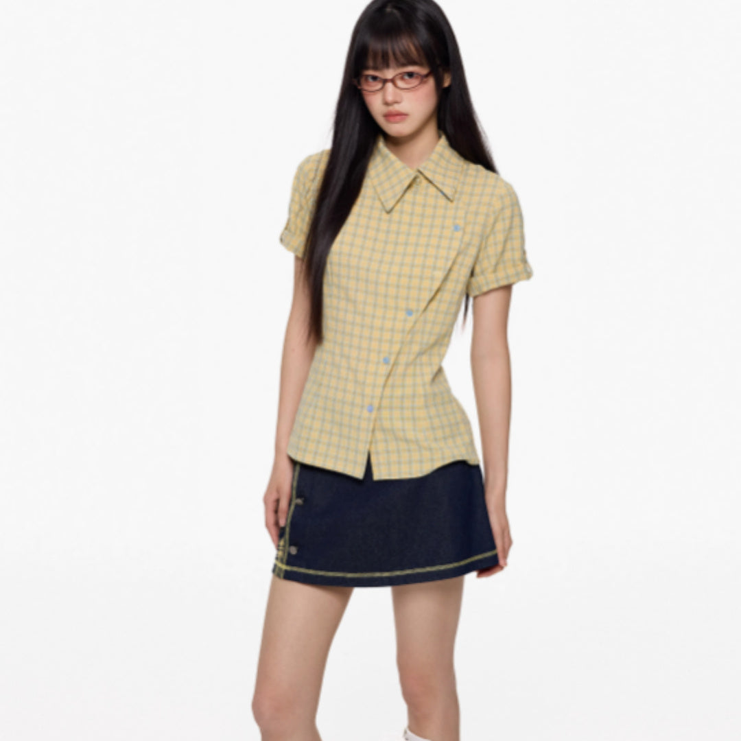 Short Sleeved Checkered Slimming Shirt For Women