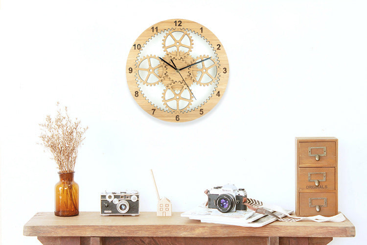 Stylish And Simple Creative Wall Clock
